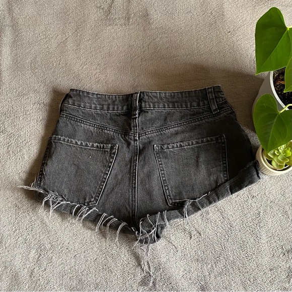 Garage black Jean shorts size 26 - Picture 2 of 4